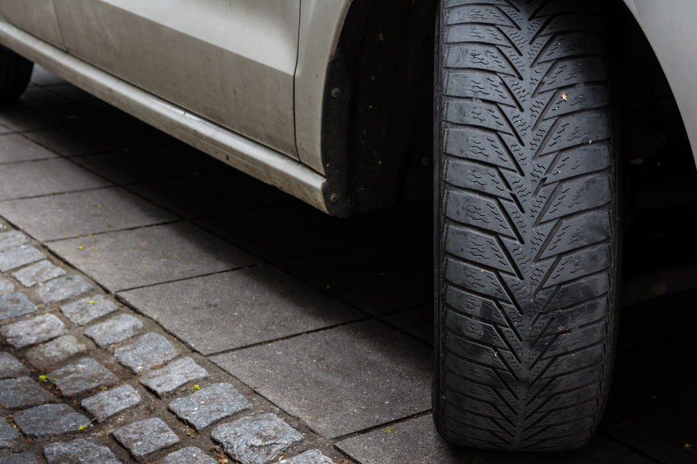 7 Trusted Steps To Park On A Hill Without Serious Accidents Your Front Wheels Are Towards The Curb When Parked Downhill