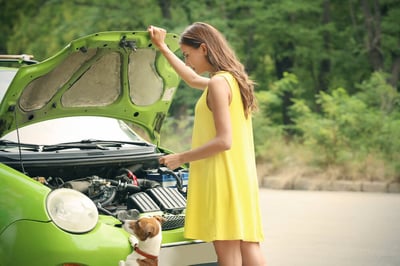 Top 5 Must-Have Items to Stock Your Car’s Emergency Kit Today