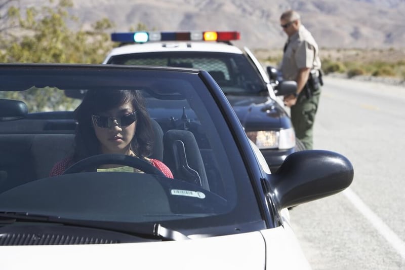 Here’s What to Do If You’re Getting Pulled Over By the Police
